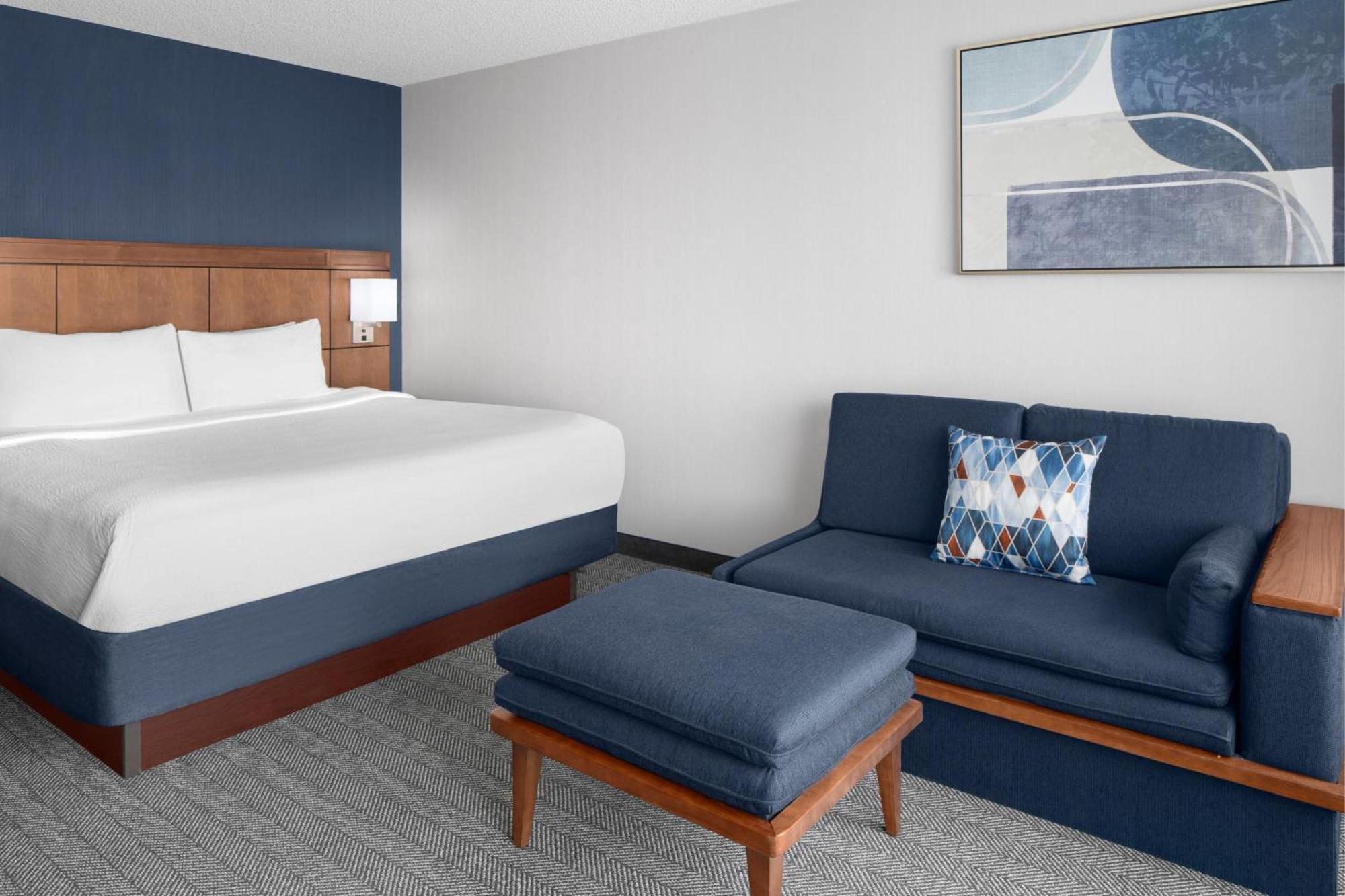 Courtyard By Marriott Anaheim / Orange County Hotel Cypress